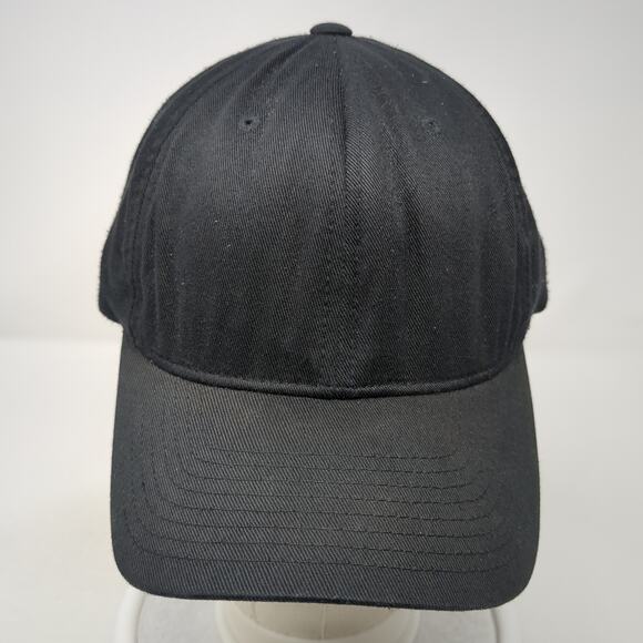 Yupoong Fitted Baseball Hat Black XL Solid Flexfit Vent Holes Blank - Picture 2 of 9